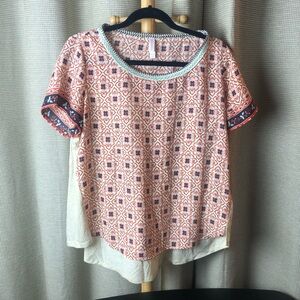 Women's Xhilaration Patterned Top with Red and Cream Accents